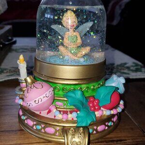 Rare Retired Tinkerbell Snow Globe Stocking Holder